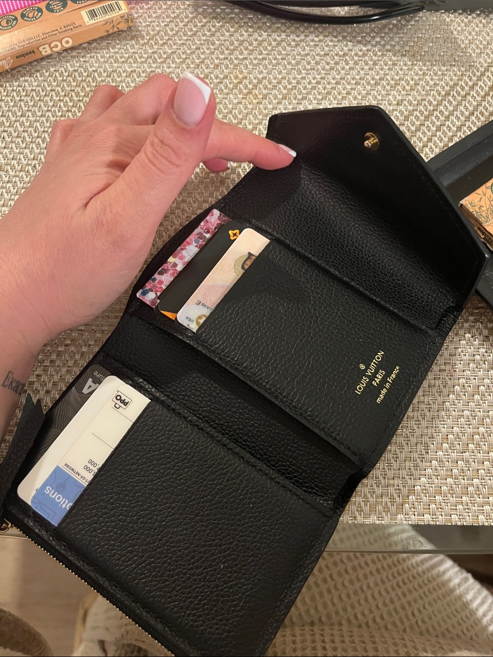 Auth Louis Vuitton Black wallet - Picture 6 of 10